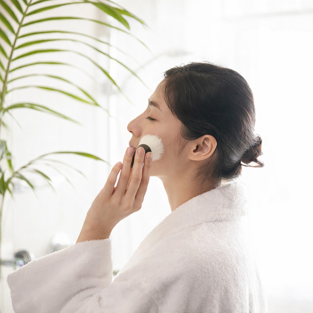 Shaquda SUVÉ Face Cleansing Brush - Image 4